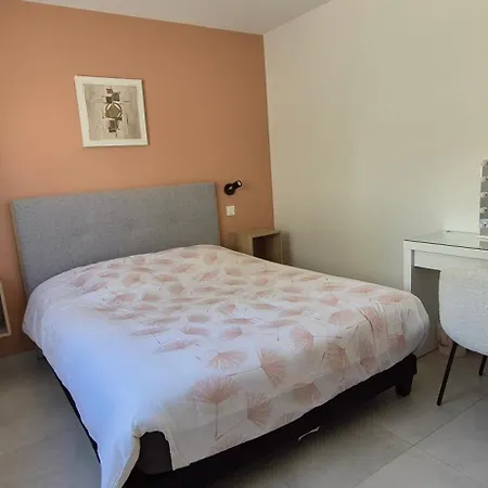Reva ,8 Couchages, Piscine Entre Terre Et Villa